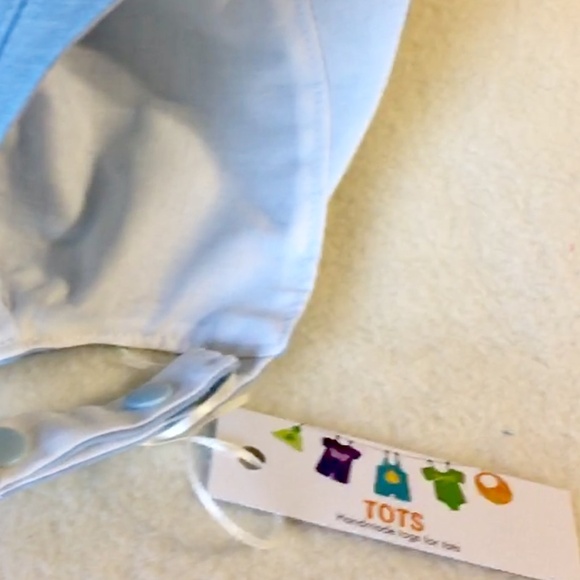 Elephant Print Cotton Bonnet with Chin Strap - Picture 3 of 4